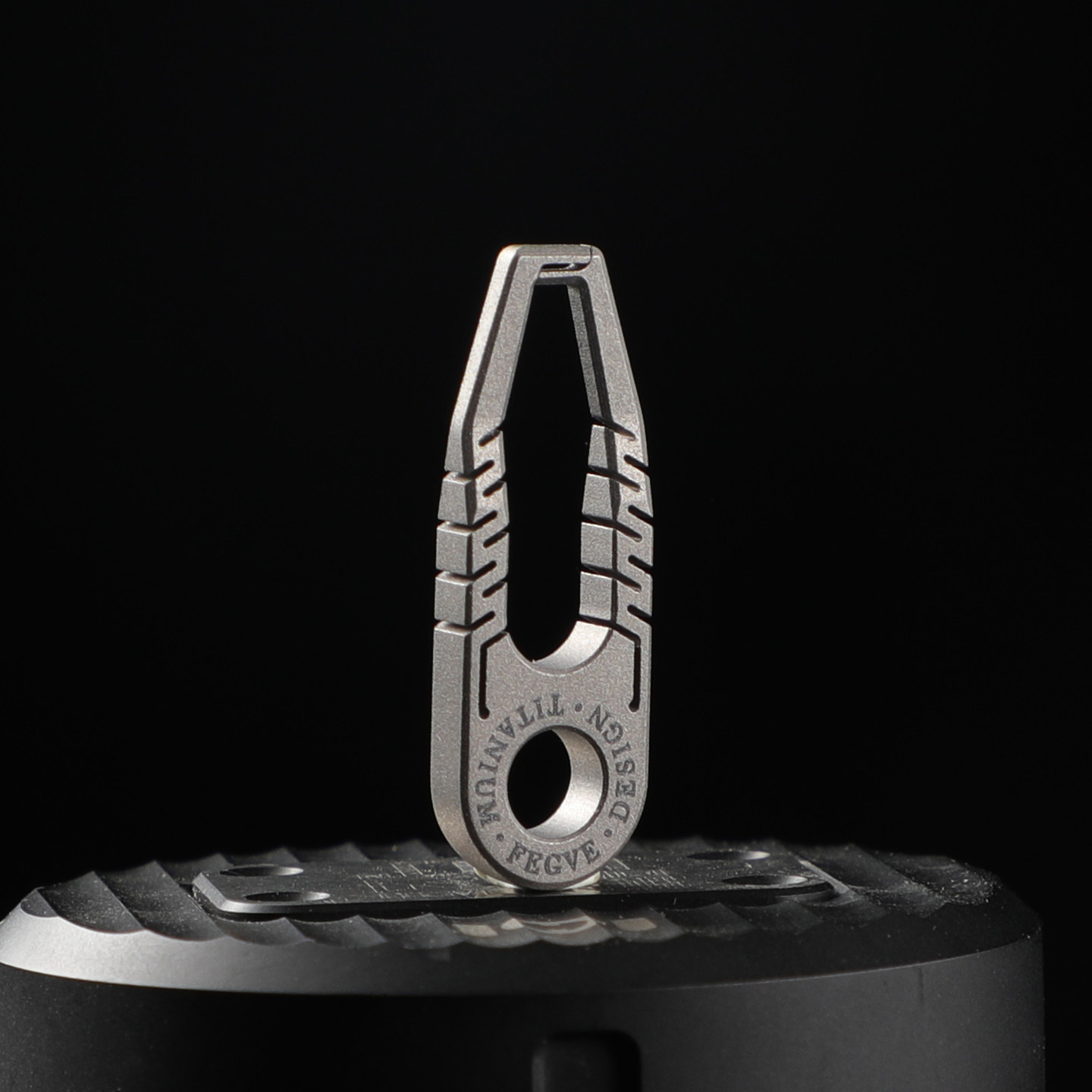 EDC Titanium Alloy Zipper Pull - Outdoor Lighting Connectors ulasan dan harga