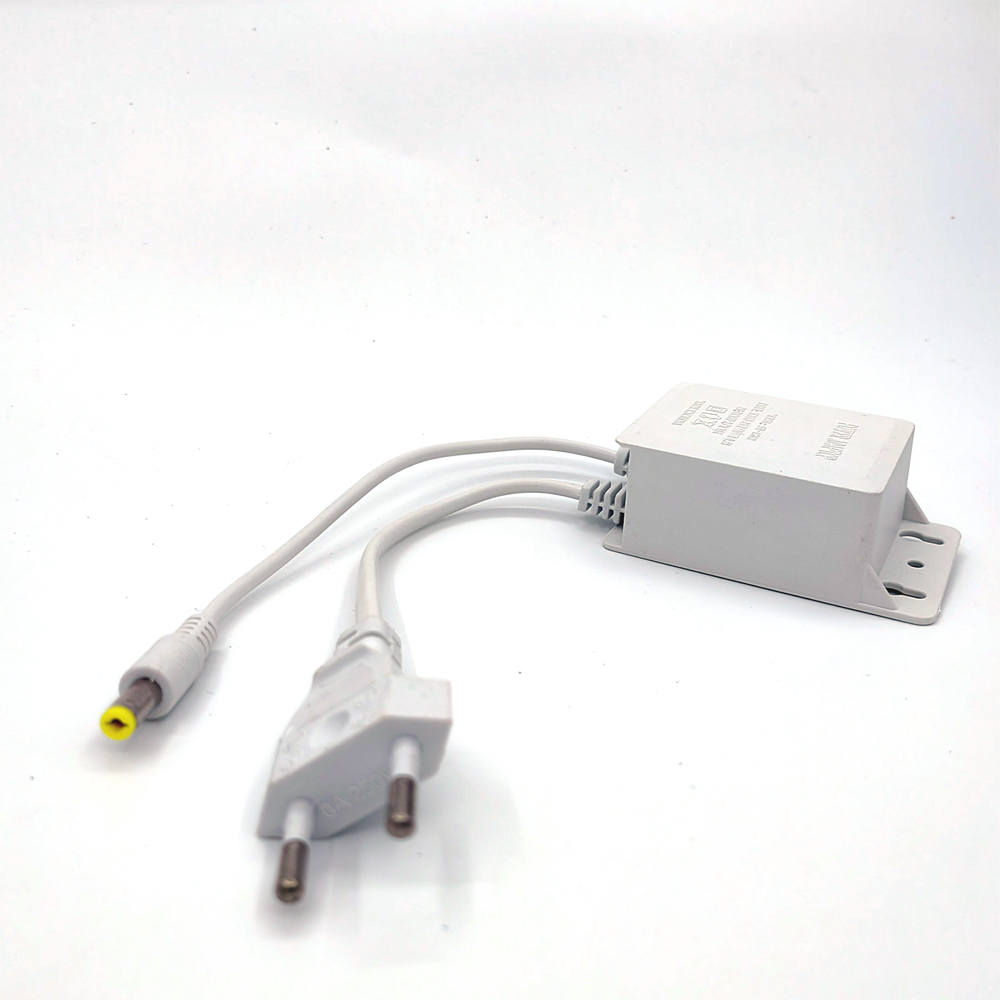 White AC 100-240V Input DC 12V - Outdoor Lighting Connectors ulasan dan harga